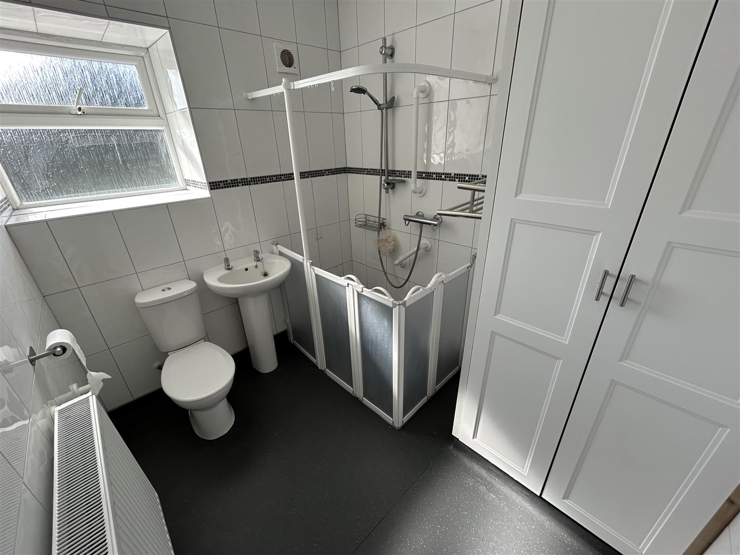 Pleasant Street, Morriston, Swansea, SA6 6HH